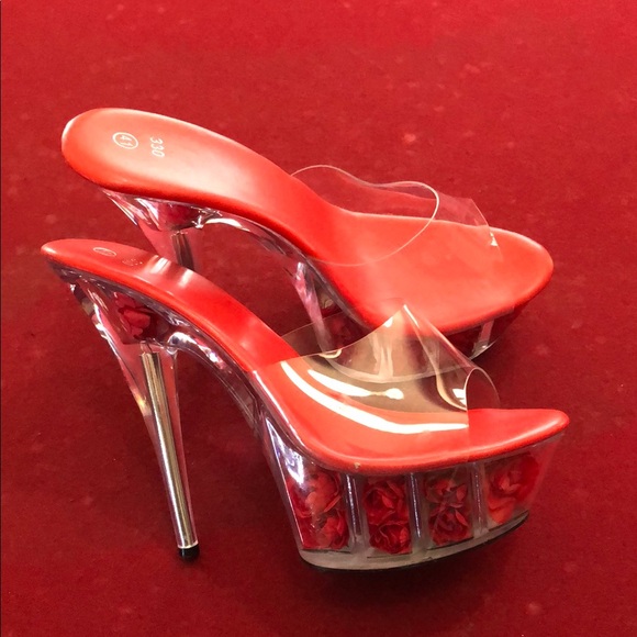 Glossy Red High Heeled Platform Shoes - Picture 1 of 6